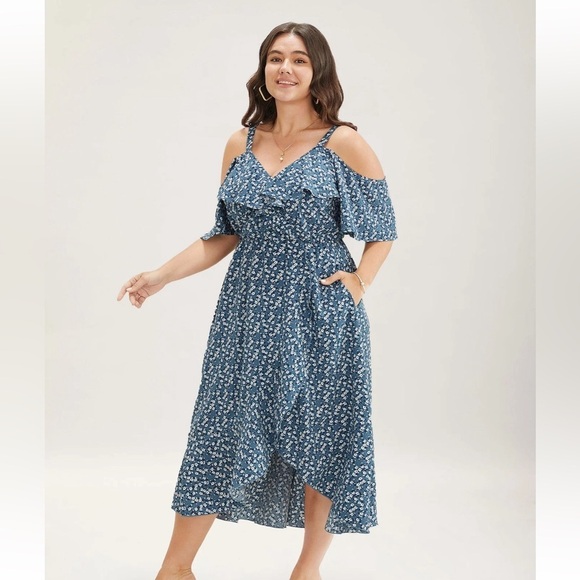 BloomChic Plus Size 3XL Floral Blue Cold Shoulder Dress us22-24 - Picture 1 of 10